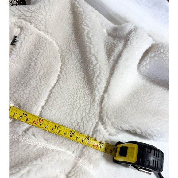 The North Face  Fleece crop Jacket SMALL - Picture 6 of 7